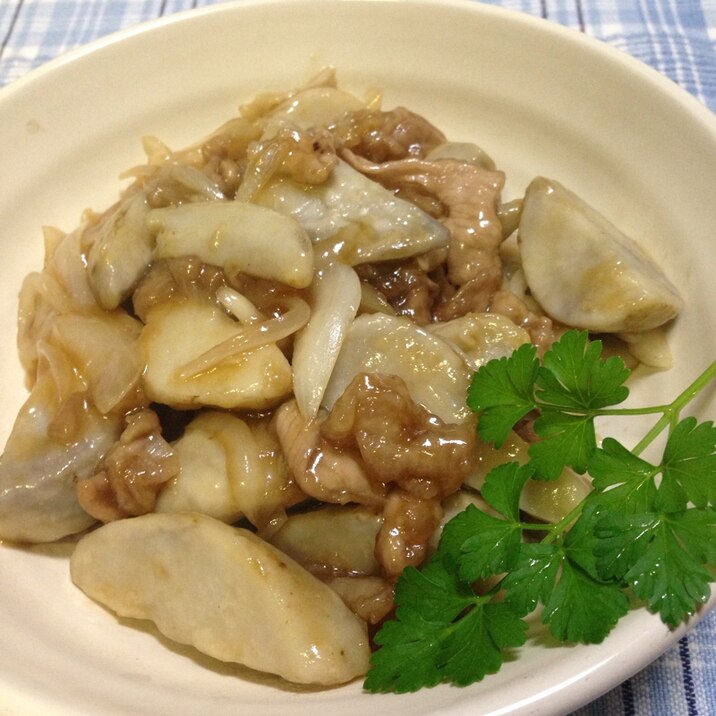 里芋と豚こま肉の照り煮♪